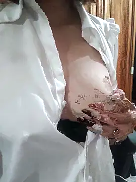 Snapshot of Myna_999 chatting on 7, 3, 2026 Myna 999 online show from 7, 3, 2026