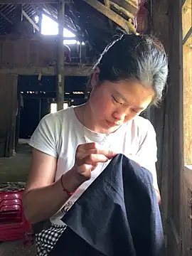 Naalyy online show from 8, 4, 2026