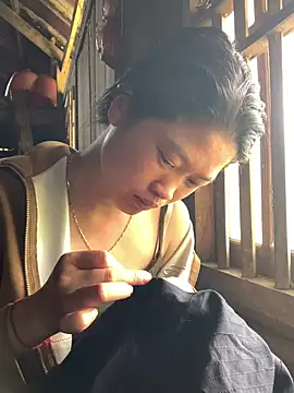 Naalyy online show from 9, 4, 2026