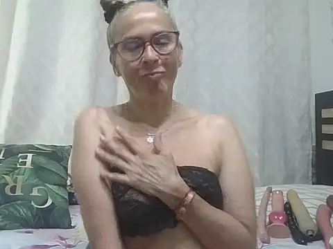 ZAMY1 online show from 28, 4, 2026
