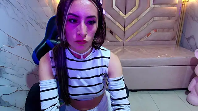 katalina r  online show from 3, 3, 2026