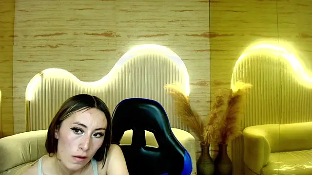 katalina r  online show from 5, 5, 2026