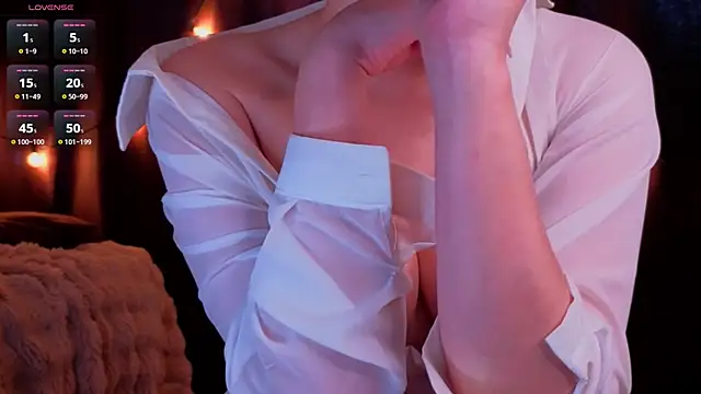 ShyniAlice online show from 2, 3, 2026