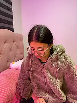 willowharper  online show from 16, 1, 2026