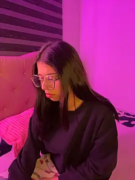 willowharper  online show from 14, 1, 2026