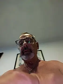 Snapshot of Dadotado70 chatting on 25, 2, 2026 Dadotado70 online show from 25, 2, 2026