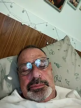 Snapshot of Dadotado70 chatting on 14, 1, 2026 Dadotado70 online show from 14, 1, 2026