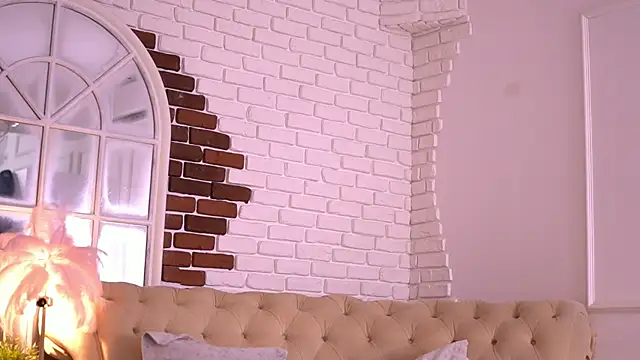 NyssaSky online show from 14, 4, 2026