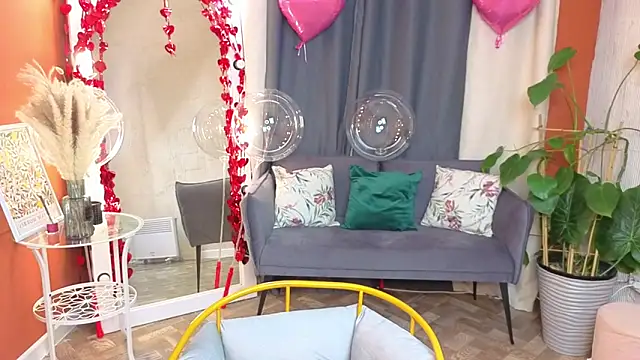 KitKatie online show from 13, 2, 2026