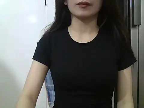 berry alma06 online show from 10, 4, 2026