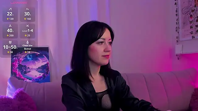 Amily Warren online show from 12, 2, 2026