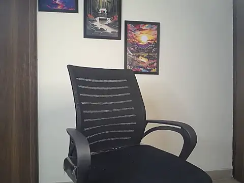 Devil lily7 online show from 3, 2, 2026