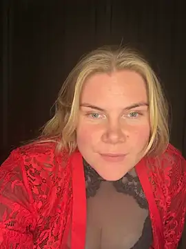 SexyBlondJoanna online show from 18, 1, 2026