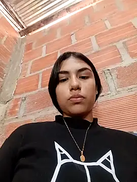 triana-hot18 online show from 16, 2, 2026