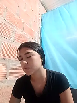 triana-hot18 online show from 4, 2, 2026