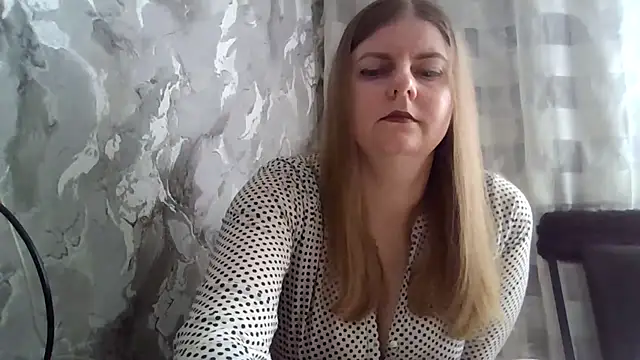 DarkRose0104 online show from 15, 3, 2026