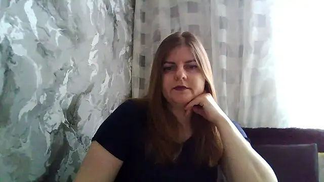 Snapshot of DarkRose0104 chatting on 13, 1, 2026 DarkRose0104 online show from 13, 1, 2026