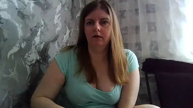 Snapshot of DarkRose0104 chatting on 8, 2, 2026 DarkRose0104 online show from 8, 2, 2026