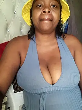 bigboobylicious online show from 7, 4, 2026