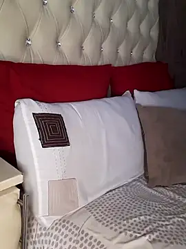 bigboobylicious online show from 6, 4, 2026