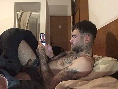 Snapshot of jacobsex221 chatting on 5, 3, 2026 jacobsex221 online show from 5, 3, 2026