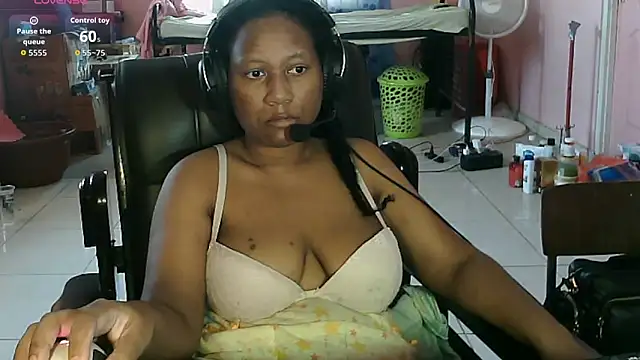 Eirondra valeen online show from 25, 5, 2026