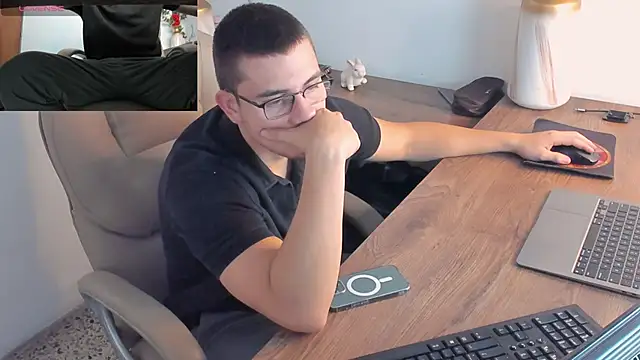 Snapshot of Jay_Grip chatting on 19, 2, 2026 Jay Grip online show from 19, 2, 2026