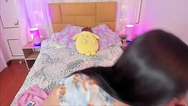 Jenifer James online show from 26, 2, 2026