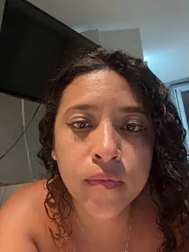 Laura Miller1 online show from 23, 4, 2026