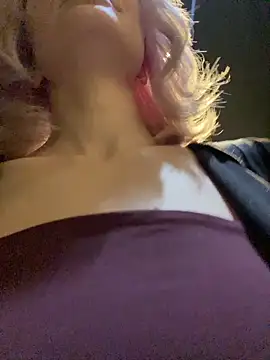 Snapshot of aka_Blonde chatting on 15, 2, 2026 aka Blonde online show from 15, 2, 2026