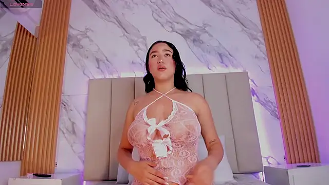 Snapshot of emily_nova_ chatting on 12, 2, 2026 emily nova online show from 12, 2, 2026