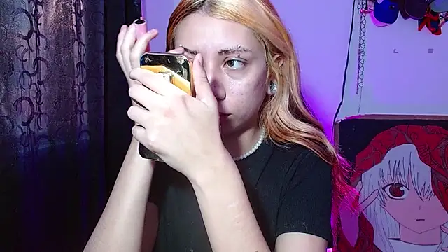 kittymiauu444 online show from 10, 4, 2026