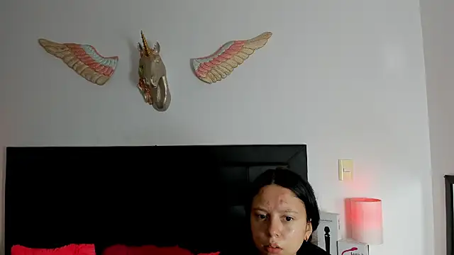 Natalye 23 online show from 10, 4, 2026