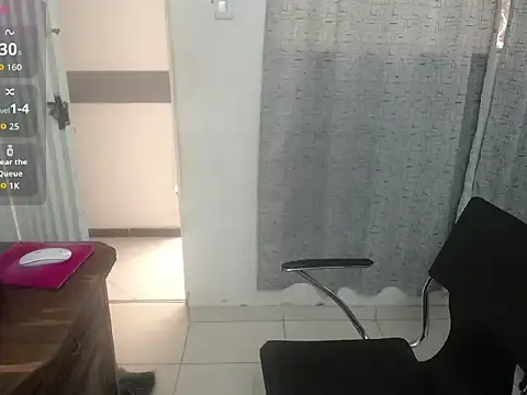 Snapshot of miss_charlott_18 chatting on 3, 3, 2026 miss charlott 18 online show from 3, 3, 2026