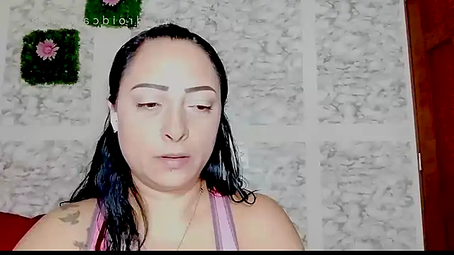 Snapshot of XXXStephanie_XXX chatting on 4, 7, 2026 XXXStephanie XXX online show from 4, 7, 2026