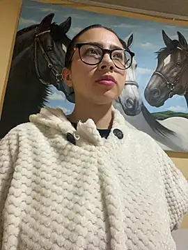 Snapshot of Shayla--broos chatting on 21, 2, 2026 Shayla--broos online show from 21, 2, 2026