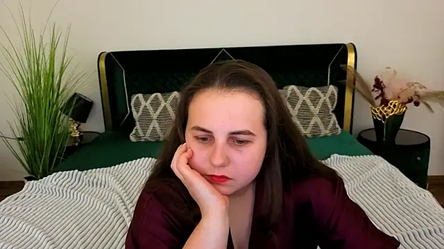 MikaFoxy online show from 12, 5, 2026