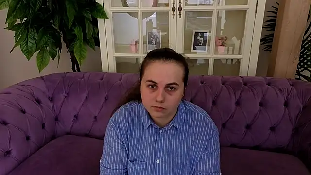 MikaFoxy online show from 1, 4, 2026