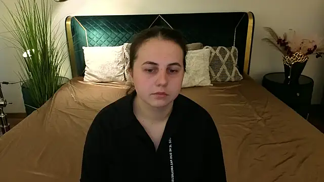 MikaFoxy online show from 3, 4, 2026