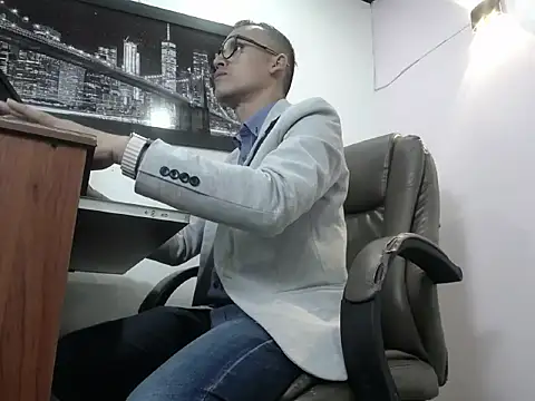 Oswalldo   online show from 7, 2, 2026