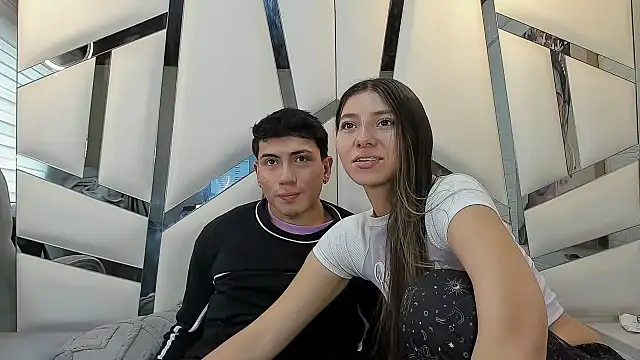 ScarlettAndLucas online show from 13, 3, 2026