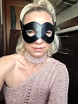 DahliaDew online show from 14, 1, 2026