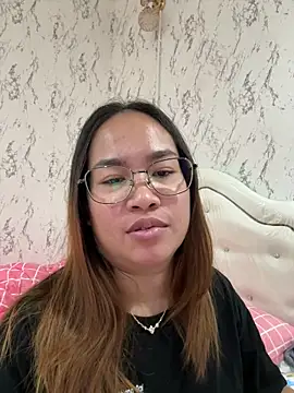 Ponthip online show from 5, 3, 2026