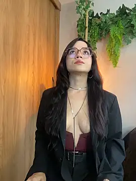  Charlotte Rose online show from 8, 3, 2026