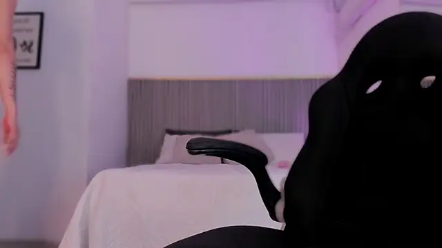 Snapshot of ashvalentine chatting on 24, 2, 2026 ashvalentine online show from 24, 2, 2026