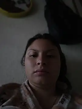 yessica gomez01 online show from 17, 6, 2026