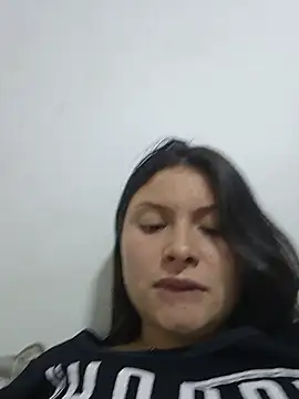 yessica gomez01 online show from 2, 7, 2026