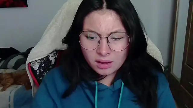 yessica gomez01 online show from 19, 5, 2026