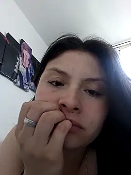 yessica gomez01 online show from 14, 4, 2026