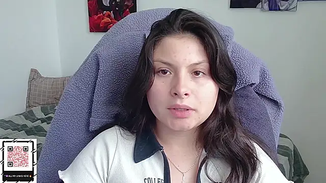 yessica gomez01 online show from 12, 3, 2026